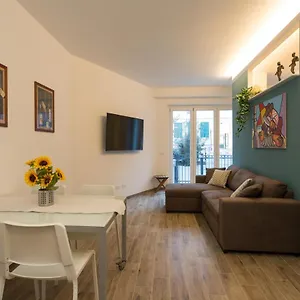 Casa Luna Al Pigneto , Roma Italia